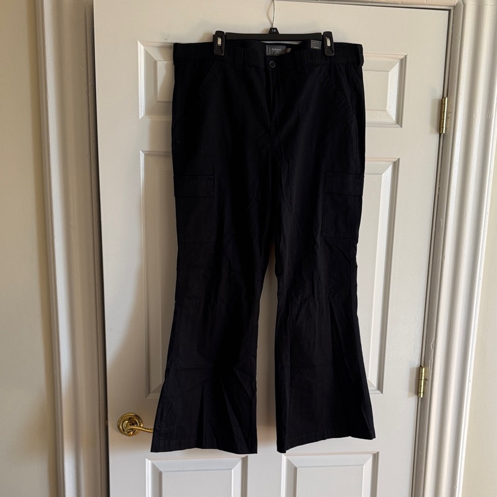 Torrid Women’s Black Cargo Pants